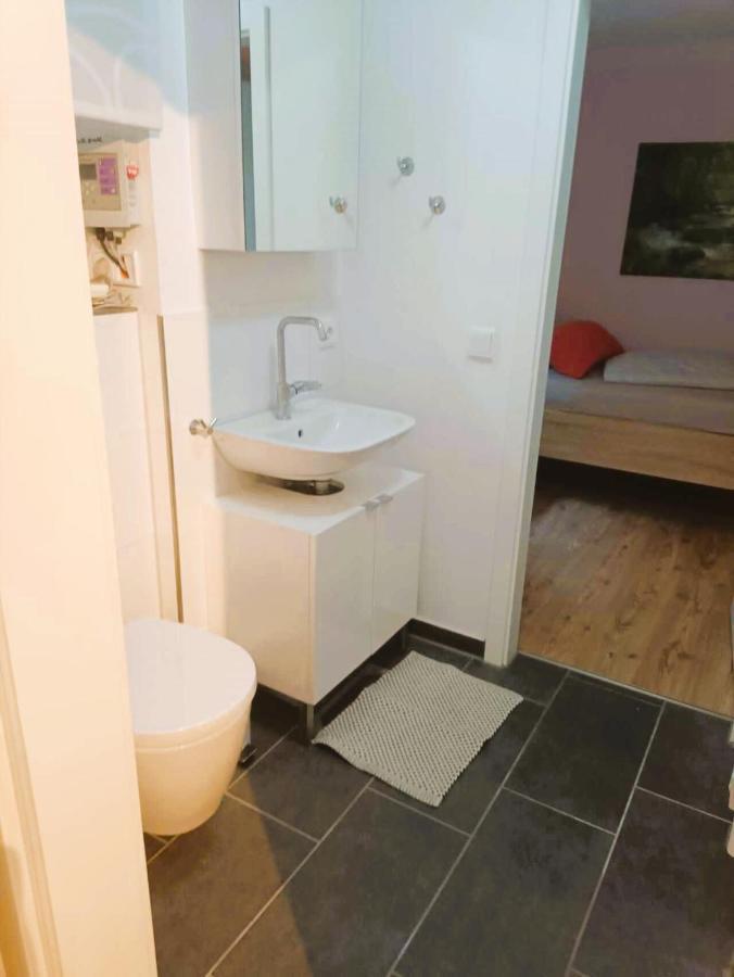Sylvis Home Zentral Gelegenes Ferienhaus In Ruhiger Lage Fürth Buitenkant foto